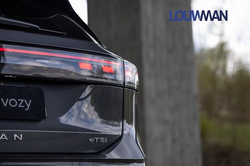 Volkswagen Tiguan 1.5 Life DSG - fotka 33 z 34