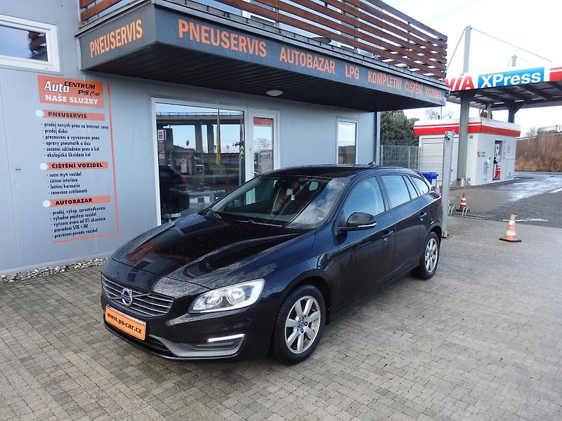 Volvo V60 2.0 D DIGI. KLIMA, ZÁLOHOVÁNO - fotka 1 z 17