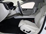 Volvo V60 2,0 B4 PLUS Dark 8880km! ČR - náhled 6