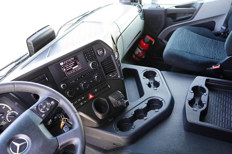 Mercedes-Benz (2018) ANTOS / 1833 / ACC / E 6 / FIR - fotka 9 z 44
