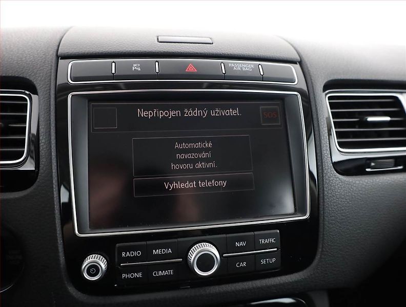 Volkswagen Touareg (2015) 3.0 TDI, 4X4, Automat, Navi - fotka 13 z 20