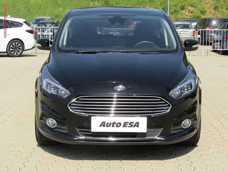 Ford S-MAX (2016) 2.0TDCi, AT, bixen, panor - fotka 2 z 25