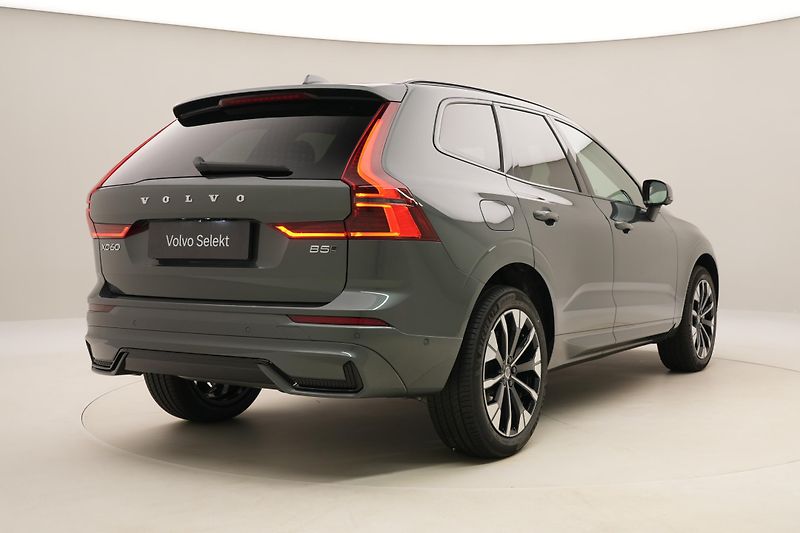 Volvo XC60 B5 AWD ULTRA CZ 1.maj - fotka 11 z 52