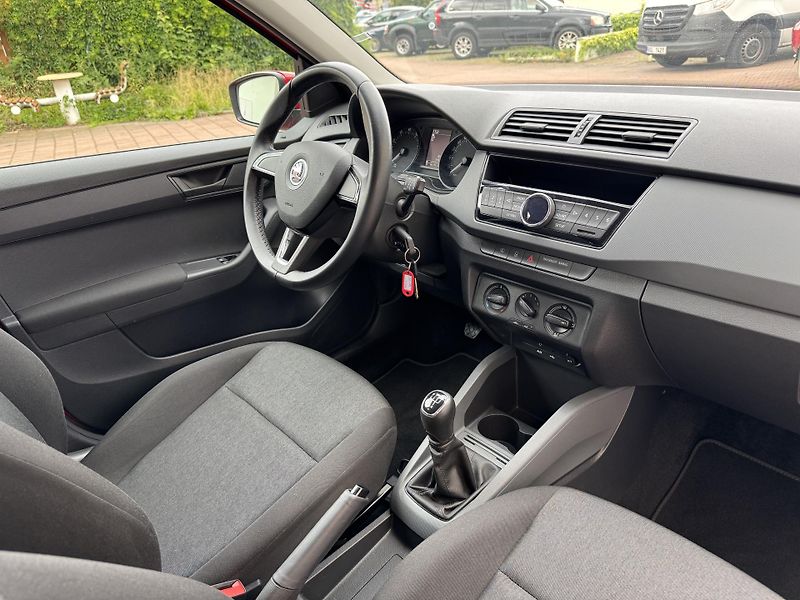 Škoda Fabia (2017) Combi 1.2TSI - fotka 19 z 22