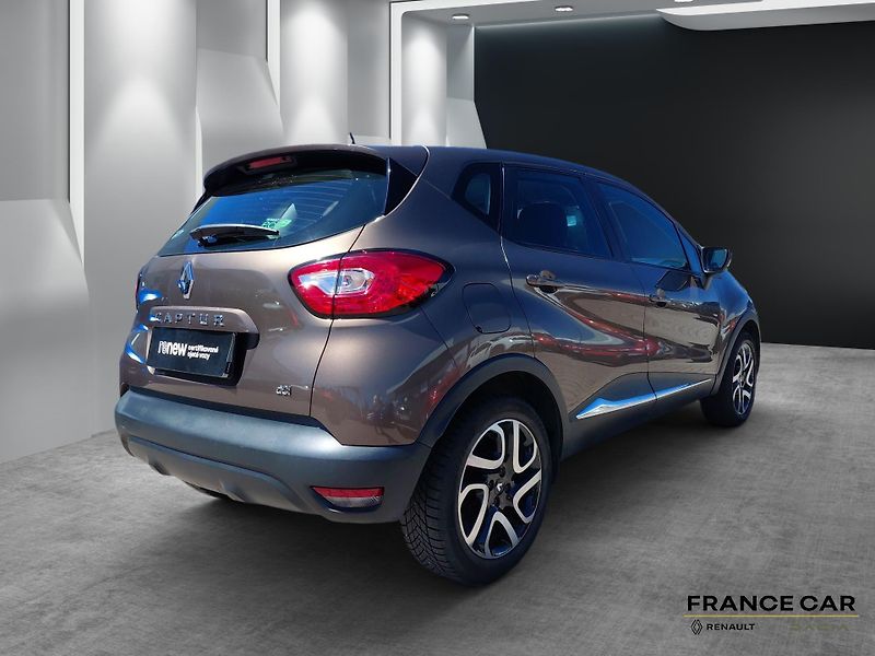 Renault Captur (2013) 1,5 DCi 66 kW LIMITED - fotka 5 z 23