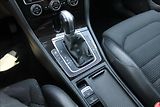 Volkswagen Golf 2,0 TDi  XENONY, AUTOMAT - náhled 20