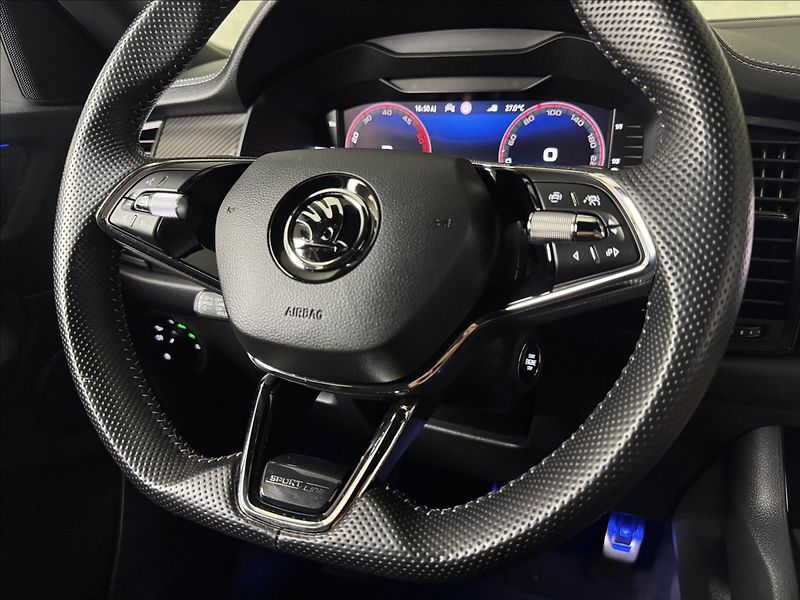 Škoda Kodiaq 2,0 TDi  DSG Sportline Virtual - fotka 46 z 47