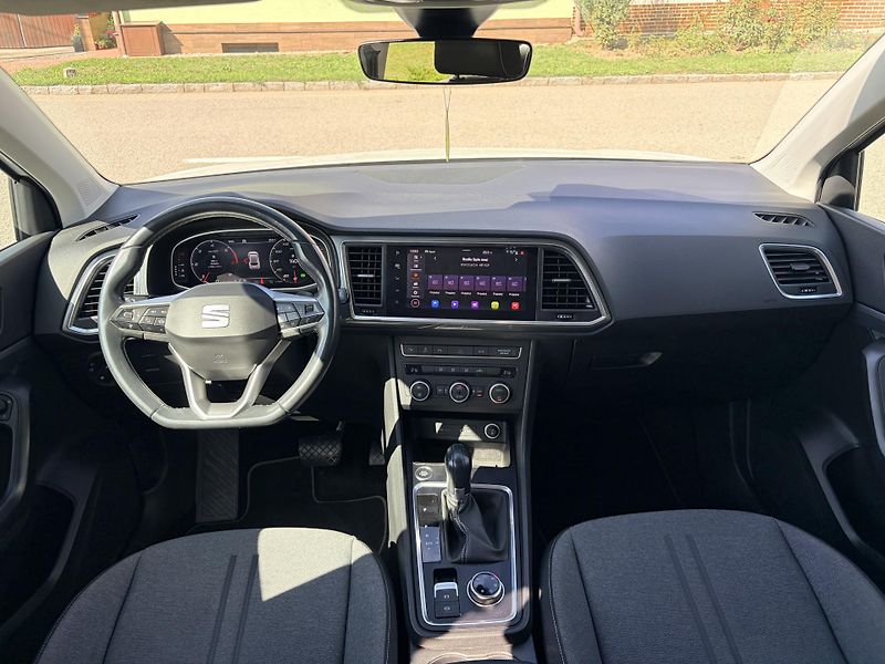 Seat Ateca 2.0TDI 110KW DSG 4DRIVE LED - fotka 23 z 56