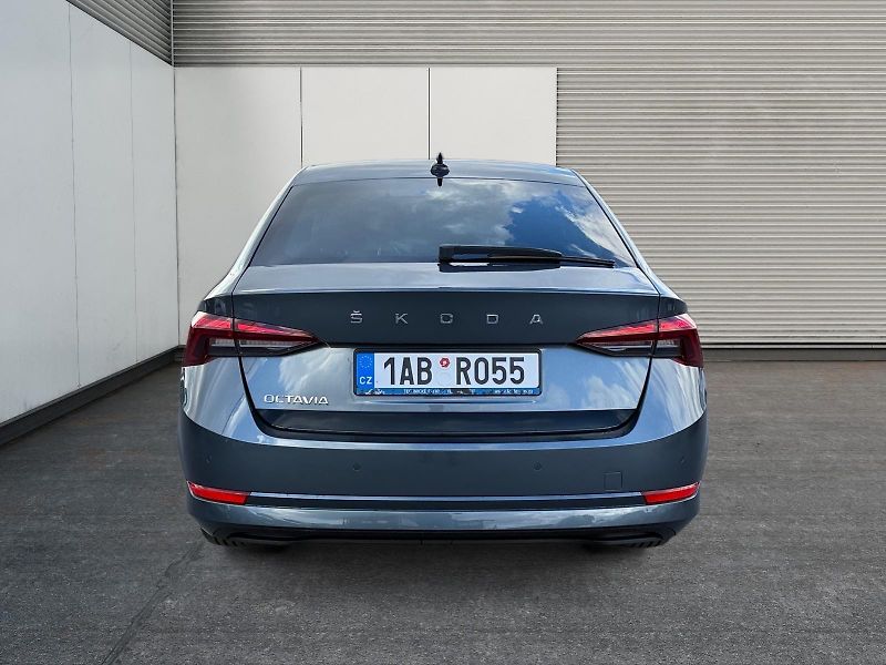 Škoda Octavia (2022) AMBITION 1.5TSI 110kW CZ DPH - fotka 5 z 11