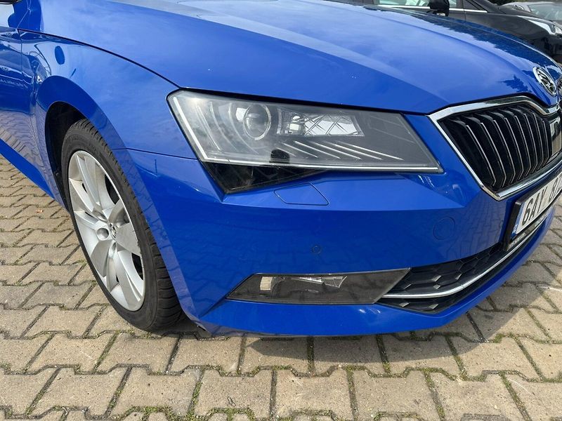 Škoda Superb (2018) 2,0 TDI 110 KW ČR 2. MAJ - fotka 11 z 50