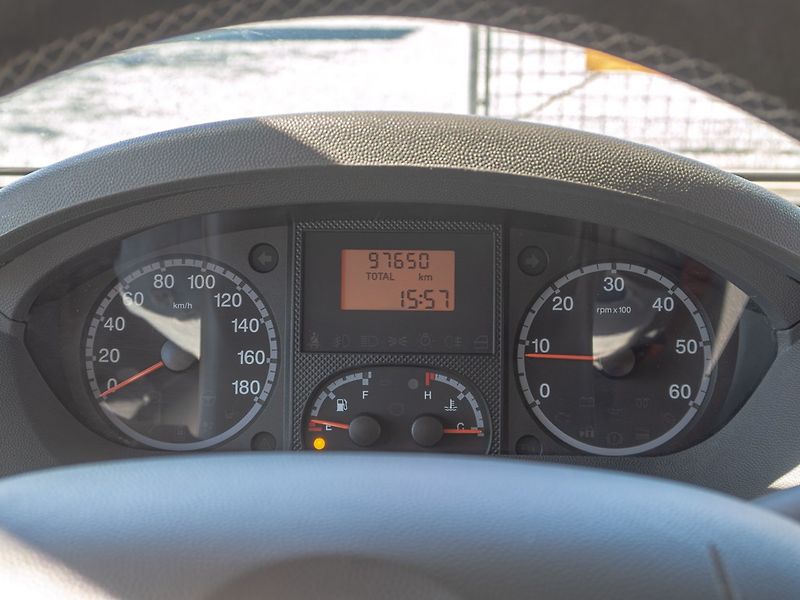 Hymer (2009) 2.3JTD 96KW - fotka 28 z 78