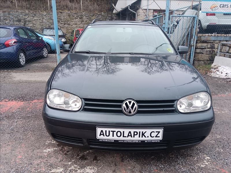 Volkswagen Golf Variant 1,9 TDi automat  Ocean - fotka 2 z 14