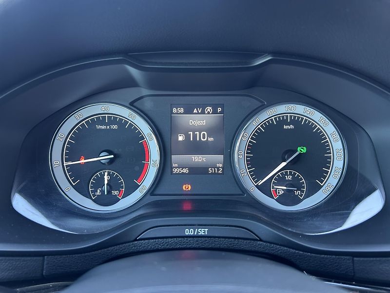 Škoda Karoq Style 1.5 TSI /110kW 7st.aut.D - fotka 15 z 26