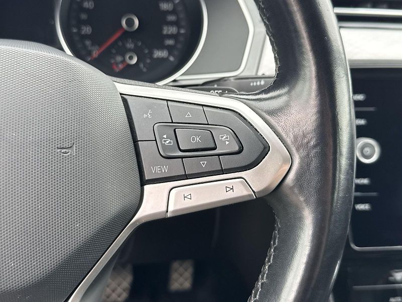 Volkswagen Passat (2021) Variant 2.0 TDI DSG Business - fotka 15 z 34
