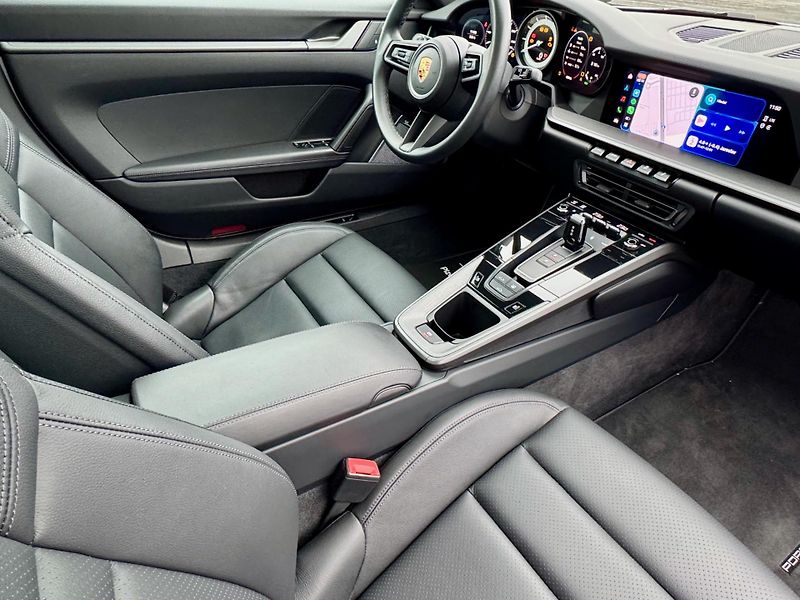 Porsche 911 (2022) ZÁRUKA 2030 Servis 5/26 BURMES - fotka 25 z 51
