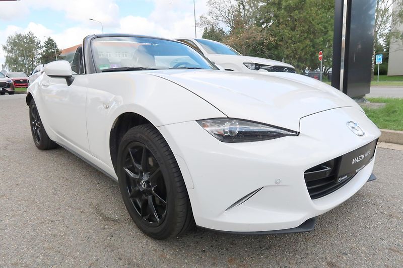 Mazda MX-5 1,5 G130 Centr-Line, kam.,NAVI - fotka 23 z 30