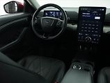 Ford Mustang Mach-E (2021) Standard Range RWD, SoH 92% - náhled 7