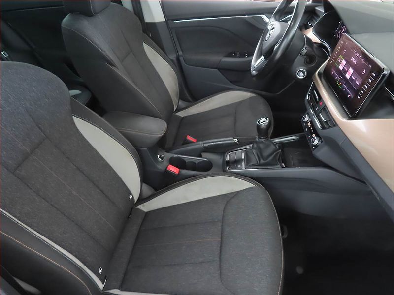 Škoda Scala (2020) Style 1.6 TDI, Serv.kniha - fotka 9 z 17