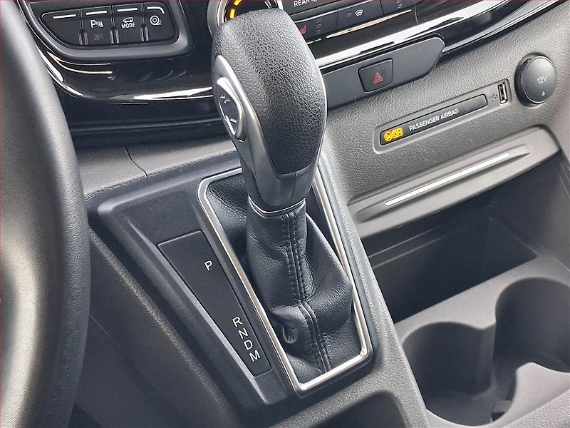 Ford Tourneo Custom (2023) Trend 2.0 EcoBlue, DPH - fotka 11 z 15