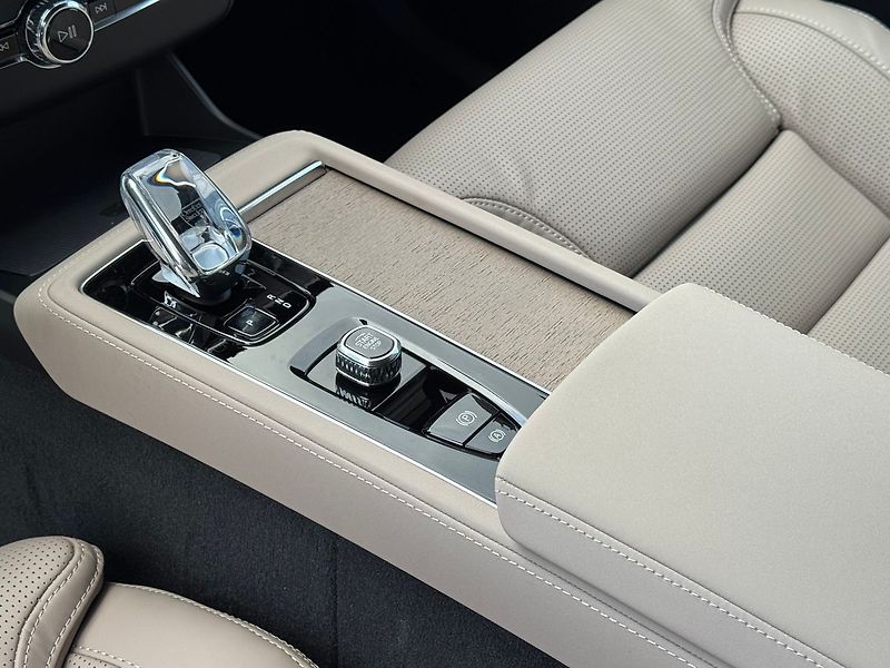 Volvo XC90 T8 PLUS, VENTILACE, VZDUCH, 36 - fotka 11 z 21