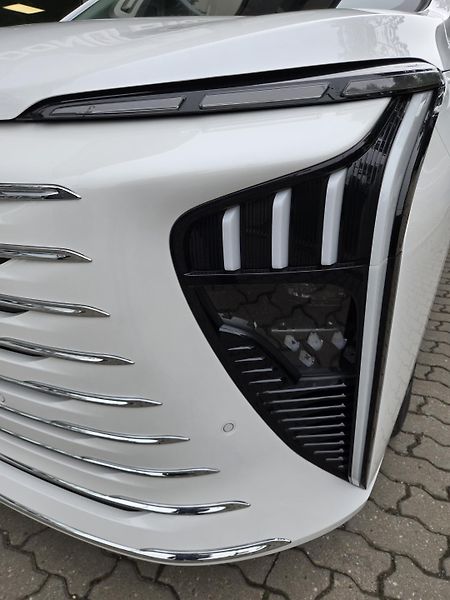 Dongfeng U-Tour (2026) U-TOUR V9 PHEV  - fotka 39 z 40