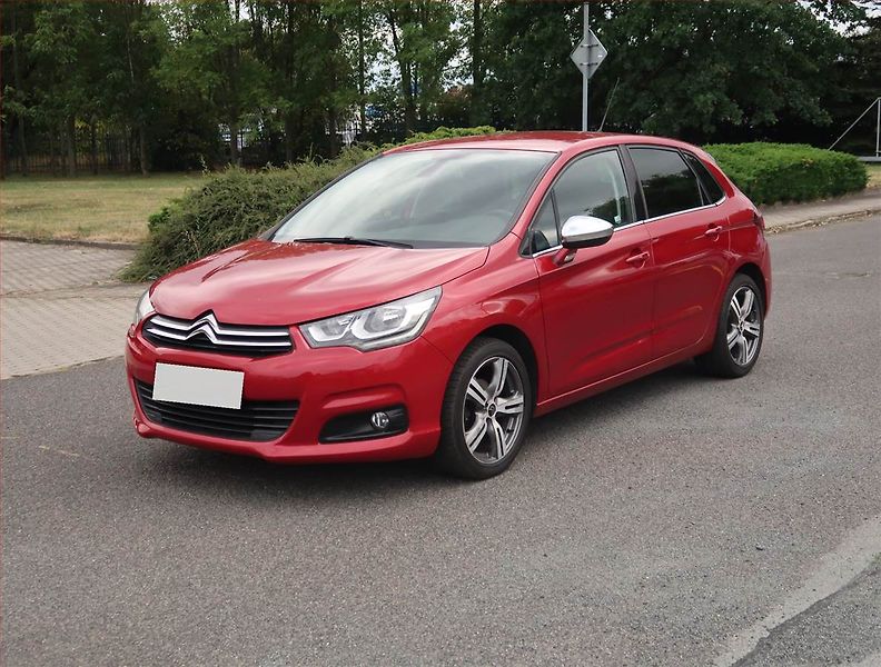 Citroën C4 (2015) 1.2 PureTech, Serv.kniha - fotka 2 z 16
