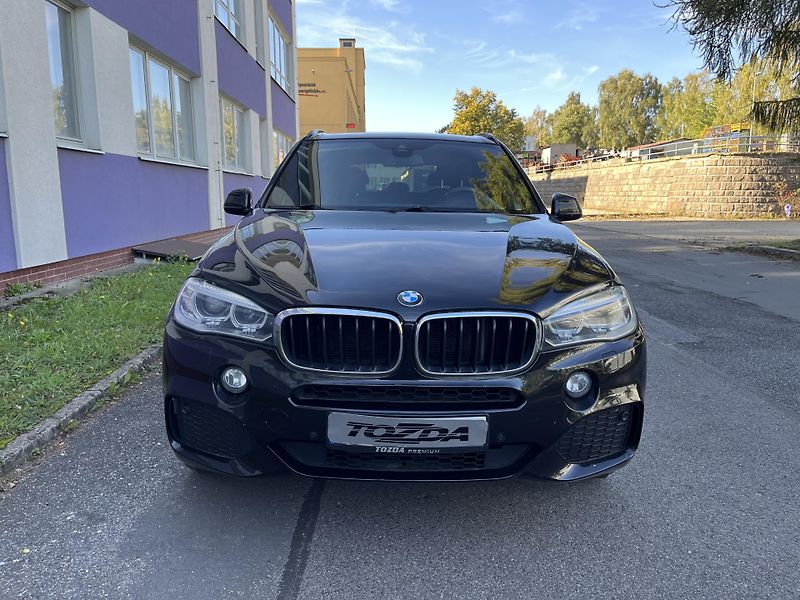 BMW X5 3,0 D xDrive 30D ///M - fotka 7 z 34