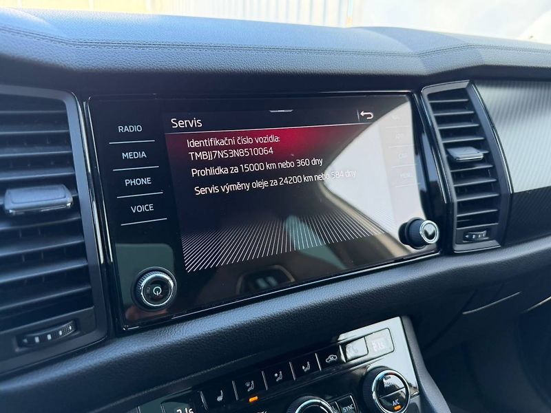 Škoda Kodiaq SportLine 2,0 TDI 110 kW 7° DS - fotka 27 z 35