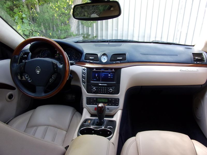 Maserati GranTurismo (2011) 4.7S 440PS V8 AUTOMAT 80 000KM - fotka 10 z 15