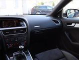 Audi A5 (2010) S-Line 2.0 TFSI, Xenony - náhled 8