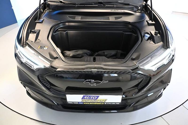 Ford Mustang Mach-E (2022) LED ACC 360 Kamera BO 94%SOH E - fotka 33 z 37