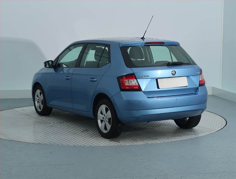 Škoda Fabia (2017) 1.0 TSI, Serv.kniha, Tempomat - fotka 4 z 13