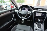 Volkswagen Passat (2021) 2.0 TDi DSG / 77.300km / 1.MAJ - náhled 23