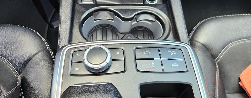 Mercedes-Benz Třídy M (2015) ML*350D*4M*20*TAŽNÉ*ADAPT*ASIS - fotka 40 z 50