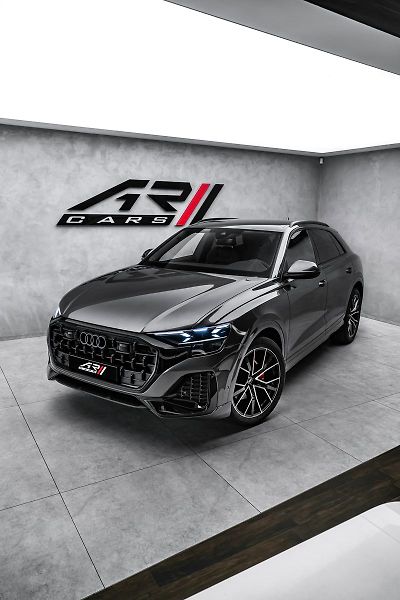 Audi Q8 50TDI 2x Sline Laser Vzduch B& - fotka 8 z 23