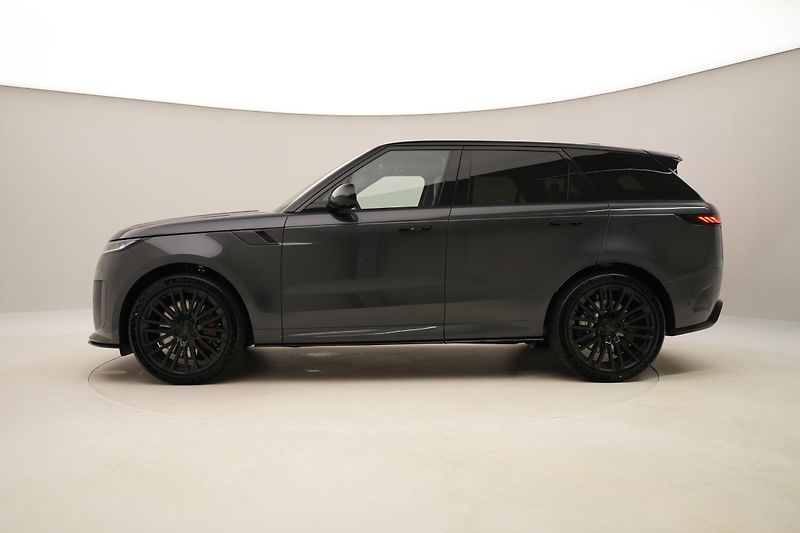 Land Rover Range Rover Sport (2026) P635 SV AWD AUT - fotka 9 z 84
