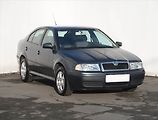 Škoda Octavia (2007) 1.6, po STK, dobrý stav - náhled 1