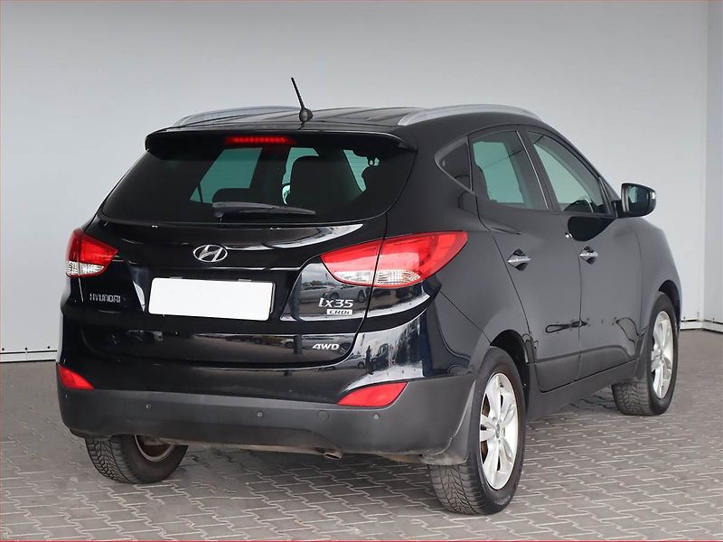 Hyundai ix35 (2013) 2.0 CRDi, 4X4, Tempomat - fotka 5 z 22