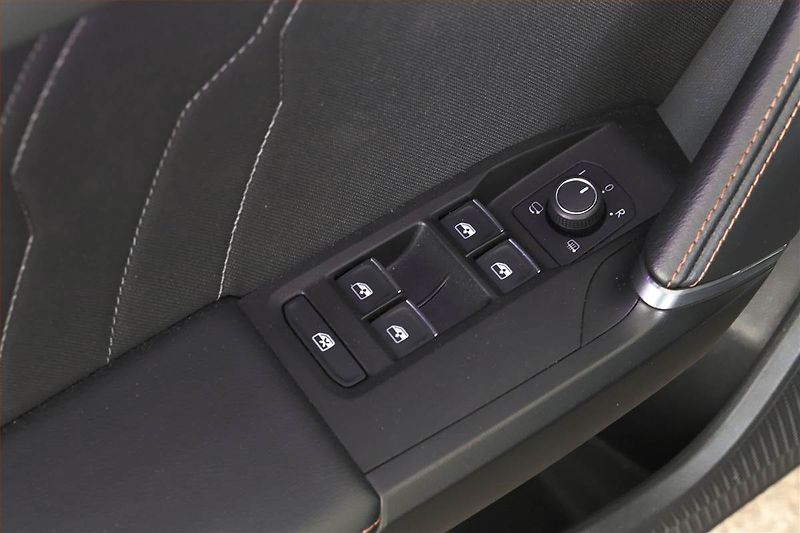 Cupra Formentor (2021) 2.0 TSI 4Drive - fotka 18 z 18