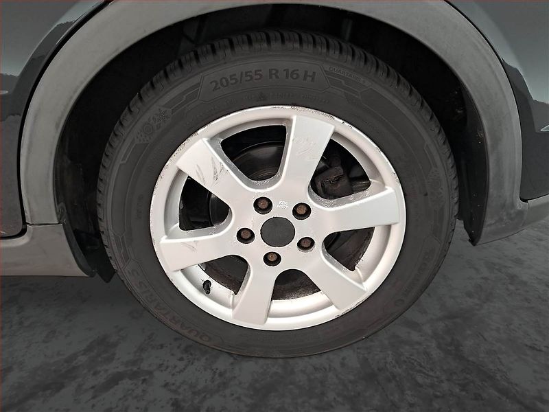 Honda Civic (2008) 1.8 i, Park. senzory - fotka 14 z 16