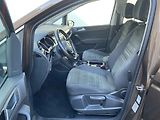 Volkswagen Touran (2015) 1.4 TSi, Highline, DSG, LED - náhled 8