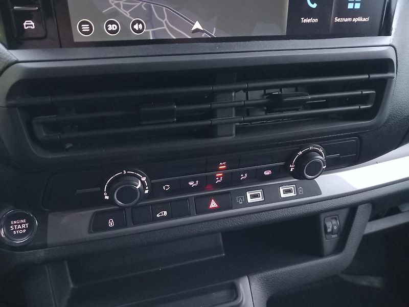 Toyota ProAce (2024) 2,0D 2x ŠOUPAČKY , AUTOMAT - fotka 20 z 35