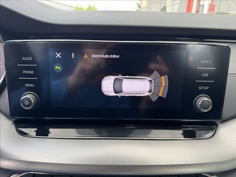 Škoda Octavia 2,0 TDI 85kW DPH 1.maj původČR - fotka 45 z 50