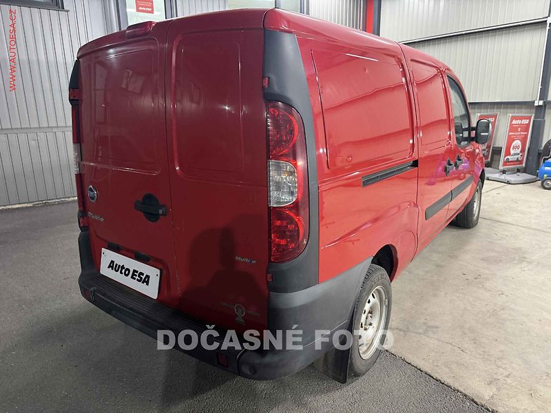 Fiat Dobló (2006) 1.3 MJTD Cargo - fotka 2 z 3