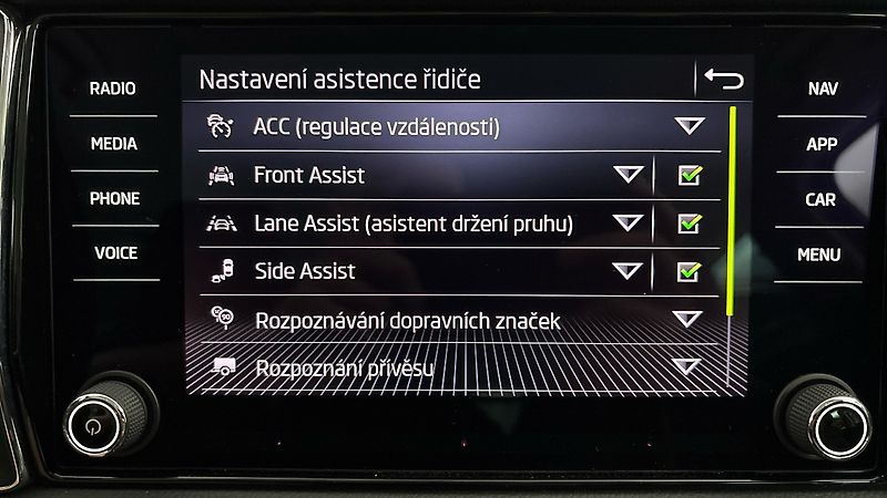 Škoda Kodiaq 2.0 TDI DSG 4x4 L&K - fotka 29 z 34