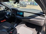 Škoda Octavia Sportline 2.0 TDI 110kw DSG - náhled 11