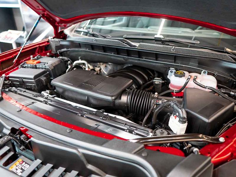 Chevrolet Tahoe (2026) 6.2 V8 4WD RST, 8 míst - fotka 37 z 39