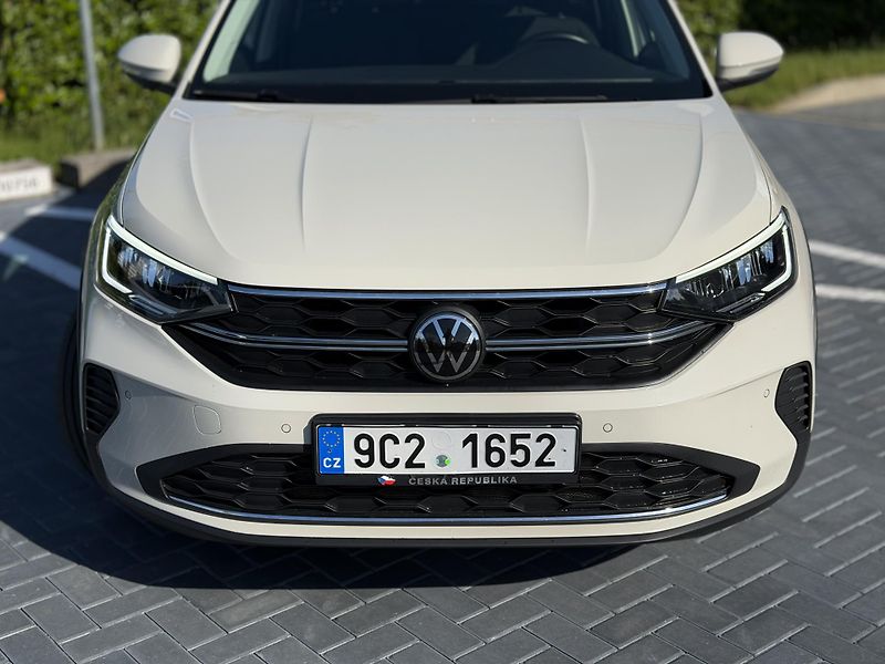 Volkswagen Taigo (2022) 1.0 tsi 70 kw / manuál  - fotka 6 z 21