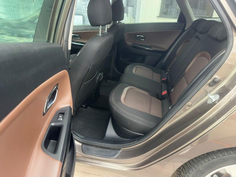 Kia Ceed (2015) 1.4LPG, 73KW, PLNÁ VÝBAVA - fotka 24 z 25