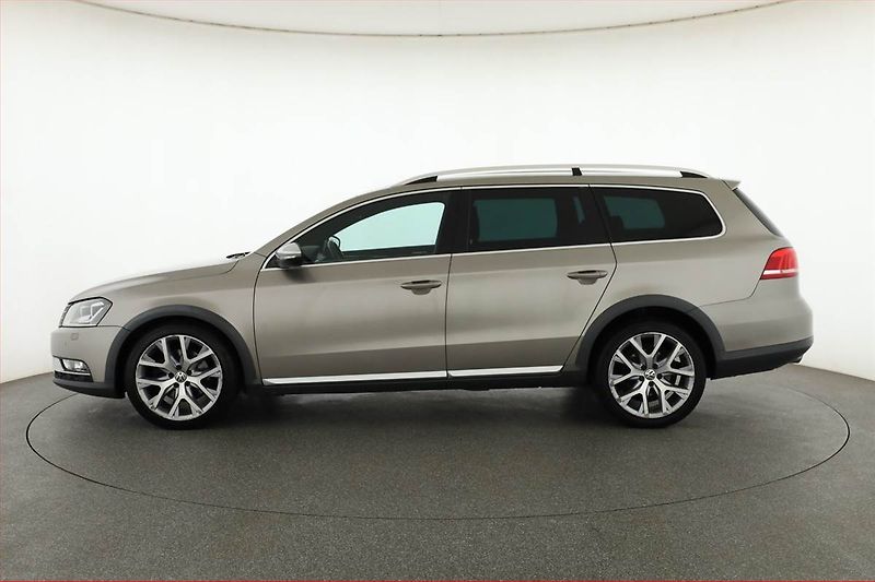 Volkswagen Passat (2014) Alltrack 2.0 TDI, 4X4 - fotka 3 z 15